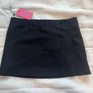 Edikted Black Mini Skirt